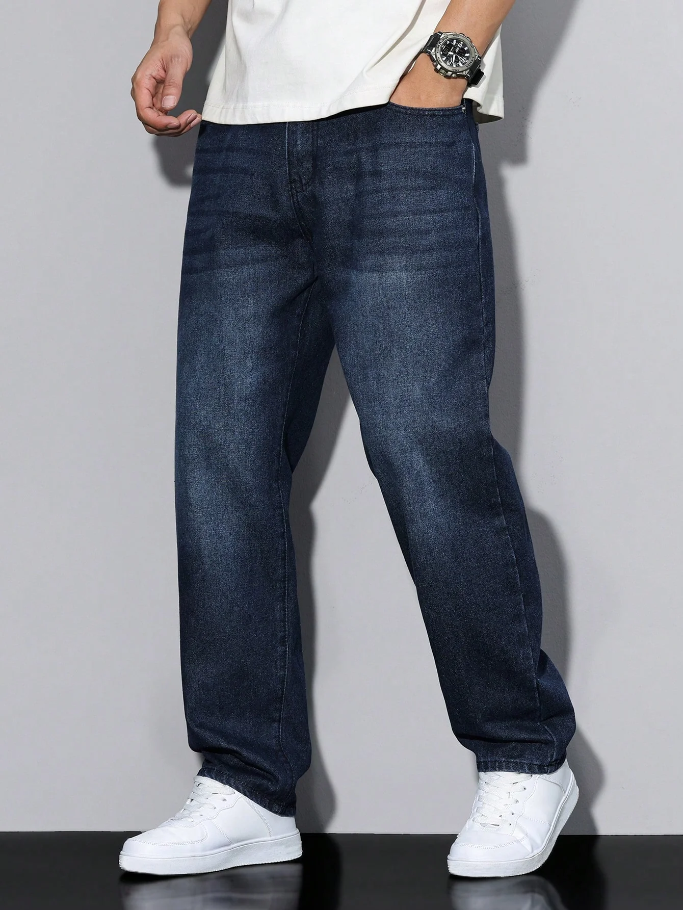 dark blue 5 pocket midrise, comfort and straight fit stretch jeans dark blue 5 pocket midrise, comfort and straight fit stretch jeans
