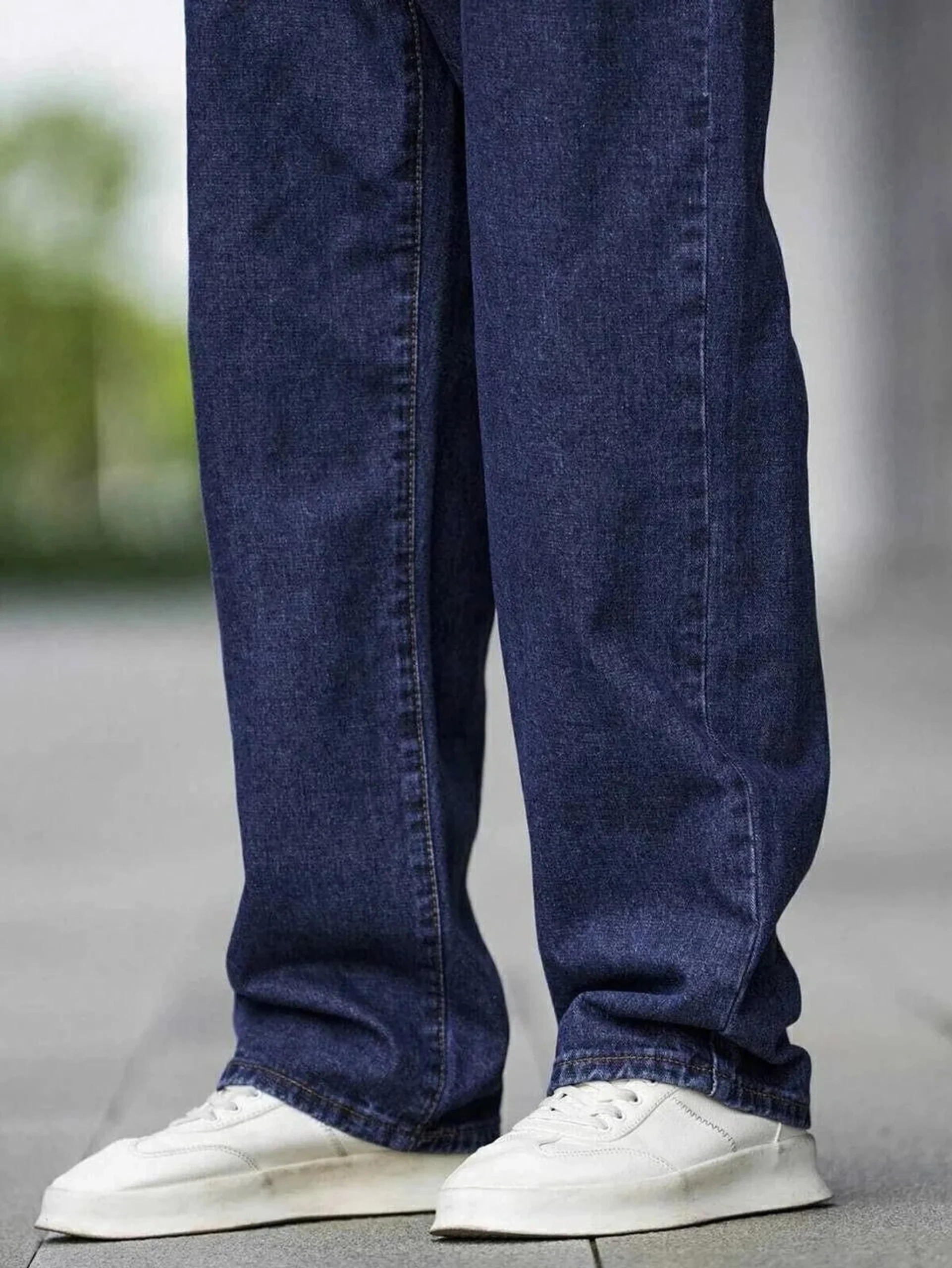 dark blue 5 pocket midrise, comfort and straight fit stretch jeans dark blue 5 pocket midrise, comfort and straight fit stretch jeans