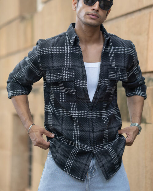 black structured double pockets checked shirt
