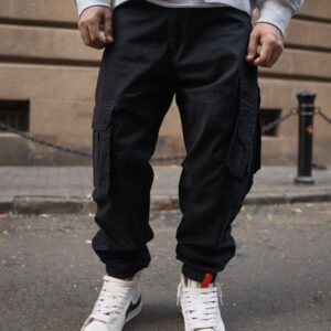 black cargo pant
