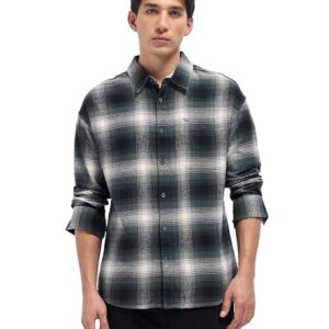 men's green relaxed fit checked casual shirt