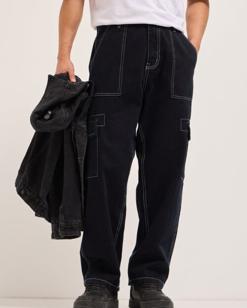 black mid rise baggy fit cargo jeans