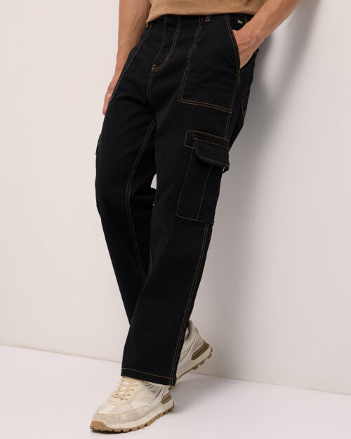 black mid rise baggy fit cargo jeans
