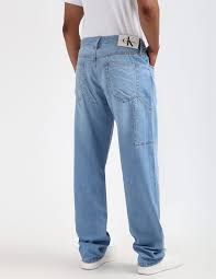 med blue 5 pocket midrise, comfort and straight fit jeans med blue 5 pocket midrise, comfort and straight fit jeans