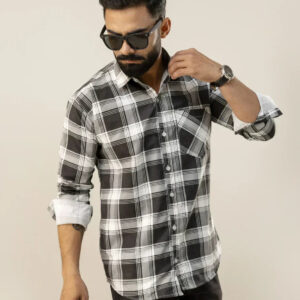 Home bold checks. effortless style.